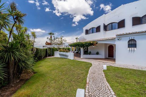 Villa i Alvor, Faro, Alvor - € 1.290.000 | Ref: C0240-03637 - foto 5