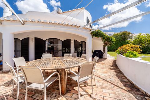 Villa i Alvor, Faro, Alvor - € 1.290.000 | Ref: C0240-03637 - foto 26
