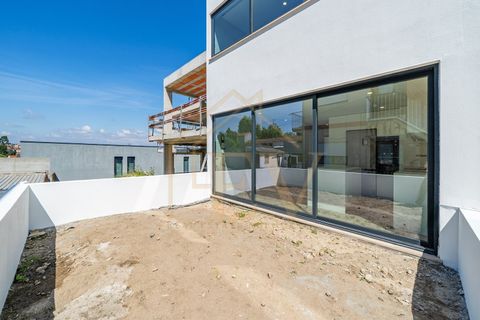 Villa a Paranhos, Porto, Paranhos - € 680.000 | Ref: EV-057 - foto 18