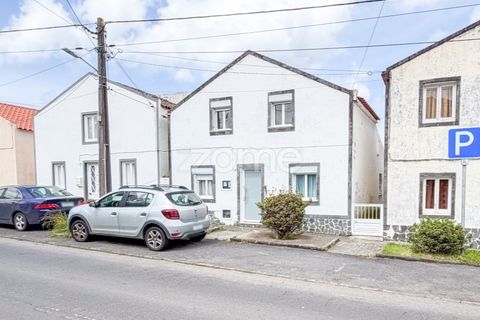 Villa i Santo Antonio, Sao Miguel, Santo Antonio - € 305.000 | Ref: ZMPT589114 - foto 1