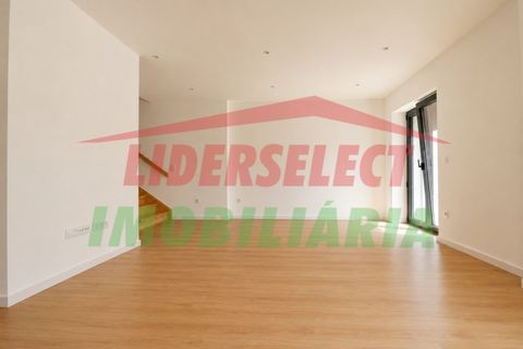 Villa i Matacaes, Lisbon, Matacaes - € 430.000 | Ref: MRD170 - foto 8