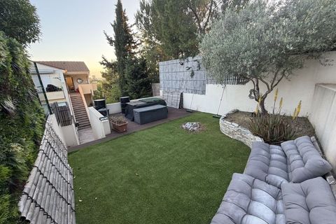 Lejlighed i Marseille, Bouches-du-Rhone, Marseille - € 367.000 | Ref: 12240CH712 - foto 1
