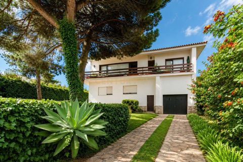 Villa i Amadora, Lisbon, Amadora - € 1.850.000 | Ref: C0500-00207 - foto 1