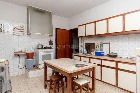 Villa i Amadora, Lisbon, Amadora - € 1.850.000 | Ref: C0500-00207 - foto 18