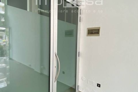 Erhvervsejendom i Jesolo, Venice, Jesolo - € 125.000 | Ref: I/NM005 - foto 2