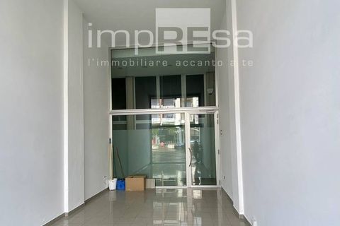 Erhvervsejendom i Jesolo, Venice, Jesolo - € 125.000 | Ref: I/NM005 - foto 4