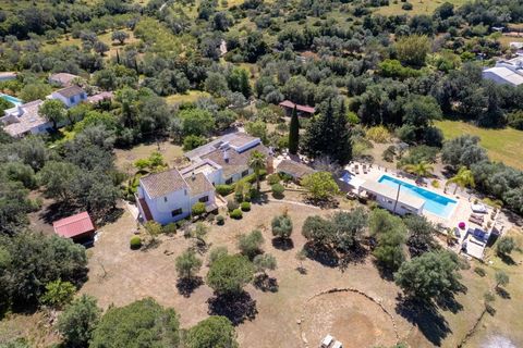 Villa a Quelfes, Faro, Quelfes - € 1.350.000 | Ref: M33 - foto 8