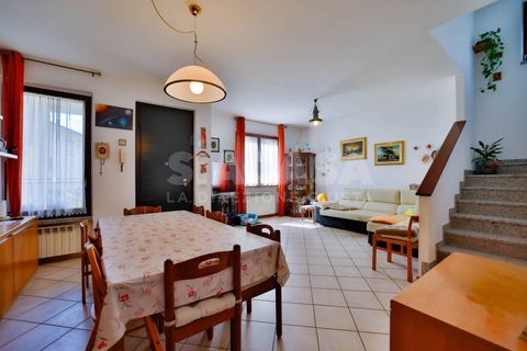 Villa a Aicurzio, Monza and Brianza, Aicurzio - € 349.000 | Ref: VILLA.AICURZIO-IZ349V - foto 13