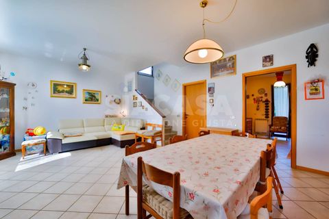 Villa a Aicurzio, Monza and Brianza, Aicurzio - € 349.000 | Ref: VILLA.AICURZIO-IZ349V - foto 14