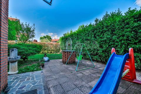 Villa a Aicurzio, Monza and Brianza, Aicurzio - € 349.000 | Ref: VILLA.AICURZIO-IZ349V - foto 48