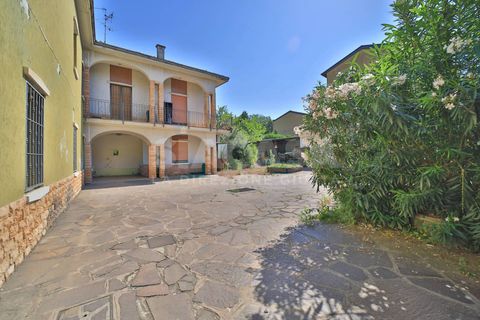 Erhvervsejendom i Cornate d'Adda, Monza and Brianza, Cornate d'Adda - € 370.000 | Ref: EDIFICIO.FILIPPO-FB370V - foto 1