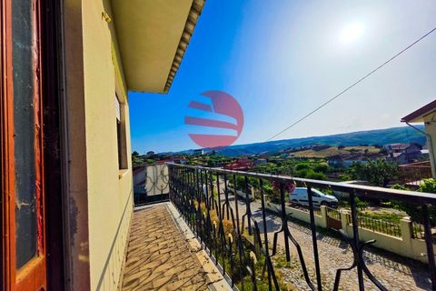 Villa a Longroiva, Guarda, Longroiva - € 60.000 | Ref: 537/MDA - foto 9