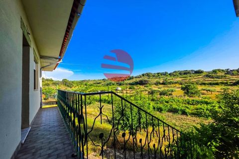 Villa a Longroiva, Guarda, Longroiva - € 60.000 | Ref: 537/MDA - foto 12