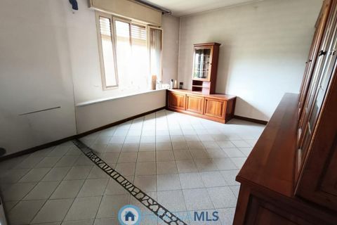 Villa a Padua, Padua, Padua - € 320.000 | Ref: A-18 MLS 2188 - foto 2