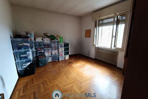Villa a Padua, Padua, Padua - € 320.000 | Ref: A-18 MLS 2188 - foto 6