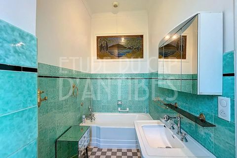 Villa i Antibes, Alpes-Maritimes, Antibes - € 1.990.000 | Ref: 87057032 - foto 8
