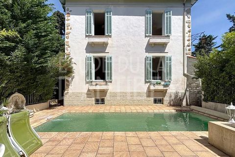 Villa i Antibes, Alpes-Maritimes, Antibes - € 1.990.000 | Ref: 87057032 - foto 9