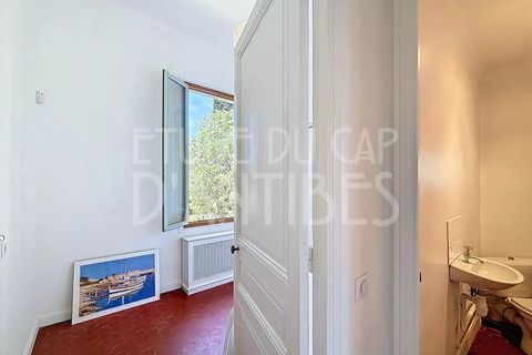 Villa i Antibes, Alpes-Maritimes, Antibes - € 1.990.000 | Ref: 87057032 - foto 18