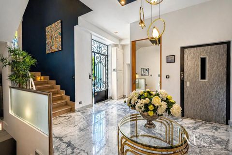 Villa i Le Cannet, Alpes-Maritimes, Le Cannet - € 2.700.000 | Ref: 3011444200 - foto 1