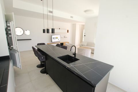 Villa a Finestrat, Alicante, Finestrat - € 749.000 | Ref: SLV28-1452R - foto 9