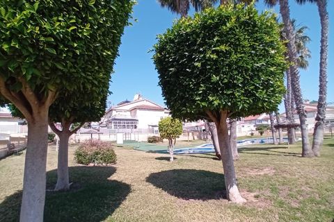 Leilighet i Playa Flamenca, Alicante, Playa Flamenca - € 190 000 | Ref: V-88860 - foto 43