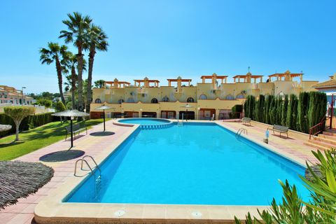 Casa unifamiliar a Villamartin, Alicante - foto 2