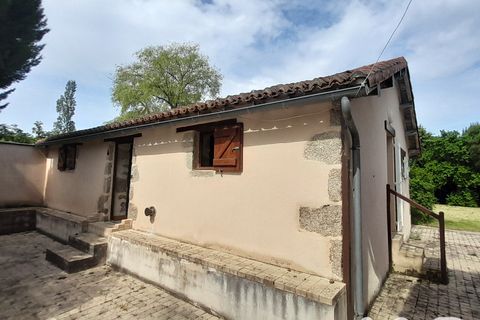 Masia a Clesse, Deux-Sevres, Clesse - € 178.500 | Ref: 94815 - foto 11