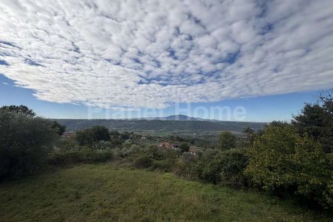 Helårsgrund i Gualdo Cattaneo, Perugia, Gualdo Cattaneo - € 130.000 | Ref: T2-1183550 - foto 3