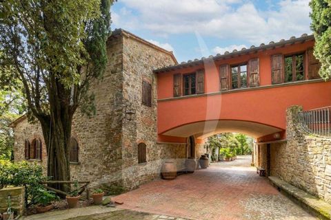 Villa i Arezzo, Arezzo, Arezzo - € 1.200.000 | Ref: A1190RV6483-1234078 - foto 1