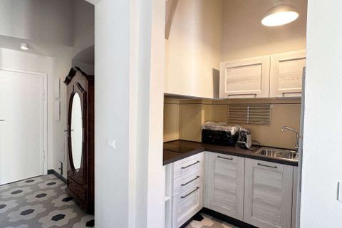 Lejlighed i Florence, Florence, Florence - € 470.000 | Ref: A8312RA2560403A-1237814 - foto 8