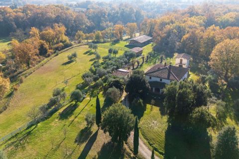 Villa i Florence, Florence, Florence - € 1.750.000 | Ref: TOS03-1286397 - foto 1