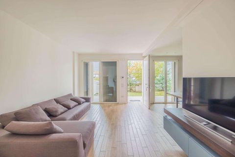 Byhus i Jesolo, Venice, Jesolo - € 400.000 | Ref: R054839JERH-1315998 - foto 1