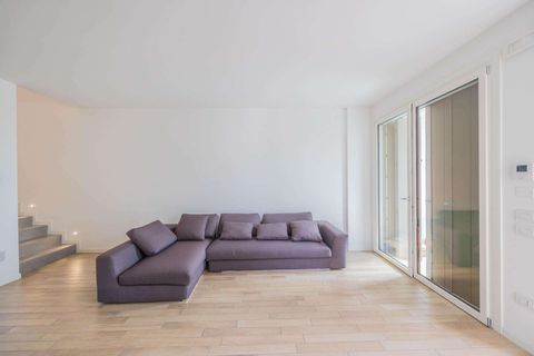 Byhus i Jesolo, Venice, Jesolo - € 400.000 | Ref: R054839JERH-1315998 - foto 2