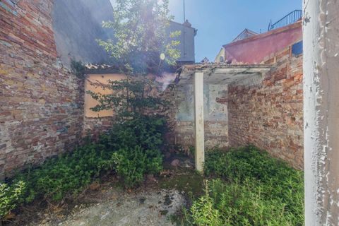 Villa a Venice, Venice, Venice - € 260.000 | Ref: R07180VEEF-1316316 - foto 16