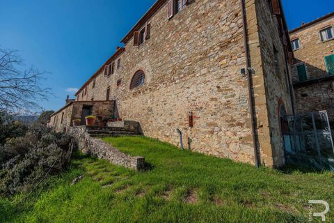 Farm hus i Bucine, Arezzo, Bucine - € 550.000 | Ref: R05109BURU-1317602 - foto 9