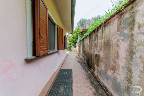 Villa a Massarosa, Lucca, Massarosa - € 748.000 | Ref: R07132MAVI-1317626 - foto 11