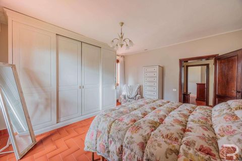 Gårdshus i Terranuova Bracciolini, Arezzo, Terranuova Bracciolini - € 750 000 | Ref: R07021TERU-1317688 - foto 40
