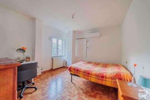 Villa i Massa, Massa and Carrara, Massa - € 175 000 | Ref: R07114MAVI-1318191 - foto 36