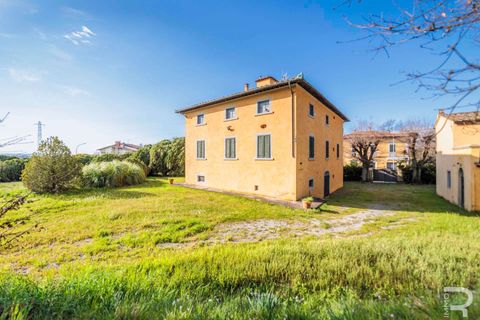 Villa a Fucecchio, Florence, Fucecchio - € 450.000 | Ref: R07112FUVI-1318262 - foto 10