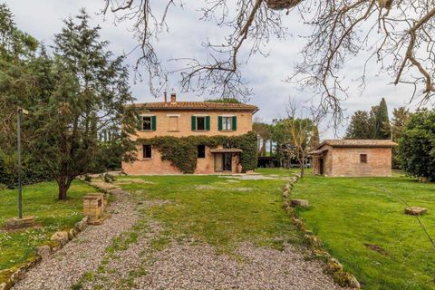 Farm hus i Asciano, Siena, Asciano - € 800.000 | Ref: R07088ASRU-1318806 - foto 1