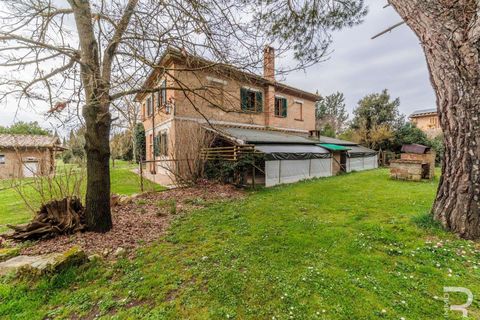 Farm hus i Asciano, Siena, Asciano - € 800.000 | Ref: R07088ASRU-1318806 - foto 22