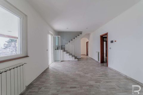 Villa a Massarosa, Lucca, Massarosa - € 790.000 | Ref: R07081MAVI-1318902 - foto 13