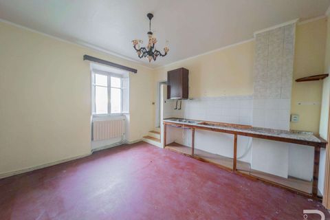 Villa i Carrara, Massa and Carrara, Carrara - € 300.000 | Ref: R07072CAVI-1319112 - foto 26