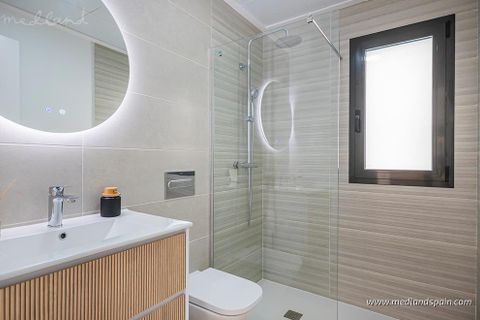 Byhus i Torrevieja, Alicante, Torrevieja - € 539.000 | Ref: N-4479153 - foto 12