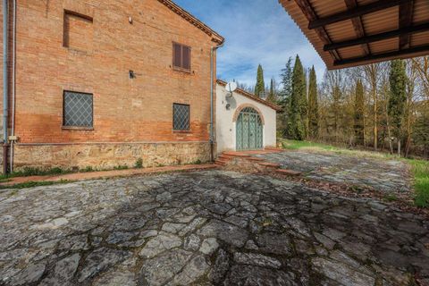 Farm hus i Chiusi, Siena, Chiusi - € 490.000 | Ref: R07058CHRU-1319565 - foto 7