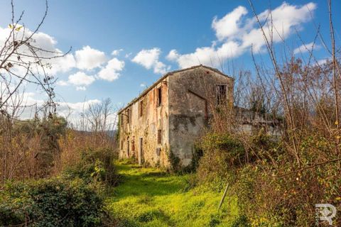 Farm hus i Carrara, Massa and Carrara, Carrara - € 150.000 | Ref: R07011CARU-1320367 - foto 5