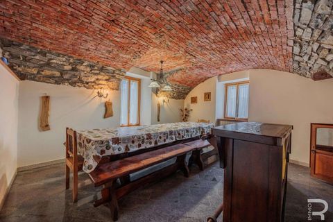Farm hus i Pontremoli, Massa and Carrara, Pontremoli - € 660.000 | Ref: R07010PODH-1320377 - foto 13