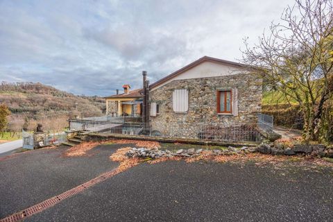Farm hus i Pontremoli, Massa and Carrara, Pontremoli - € 660.000 | Ref: R07010PODH-1320377 - foto 40