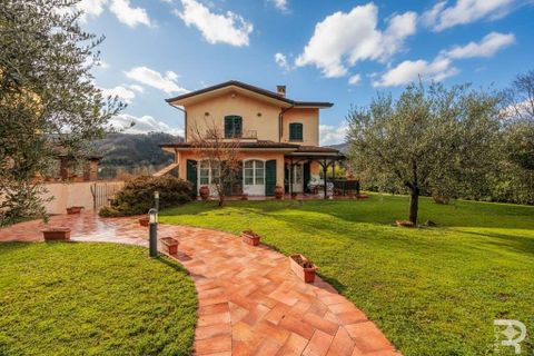 Villa a Pontremoli, Massa and Carrara, Pontremoli - € 520.000 | Ref: R07009POVI-1320438 - foto 2