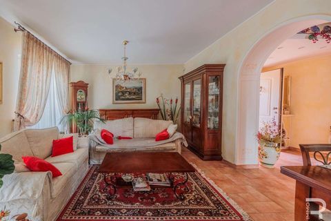 Villa a Pontremoli, Massa and Carrara, Pontremoli - € 520.000 | Ref: R07009POVI-1320438 - foto 8